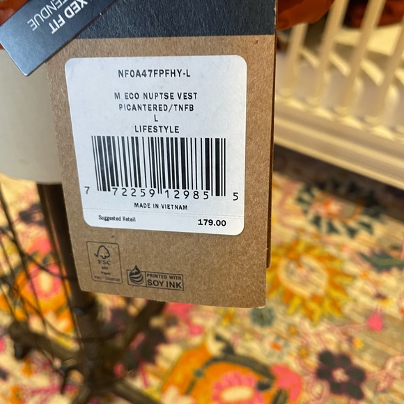 North Face Evo Nuptse Vest (Rare color) - Picture 3 of 5